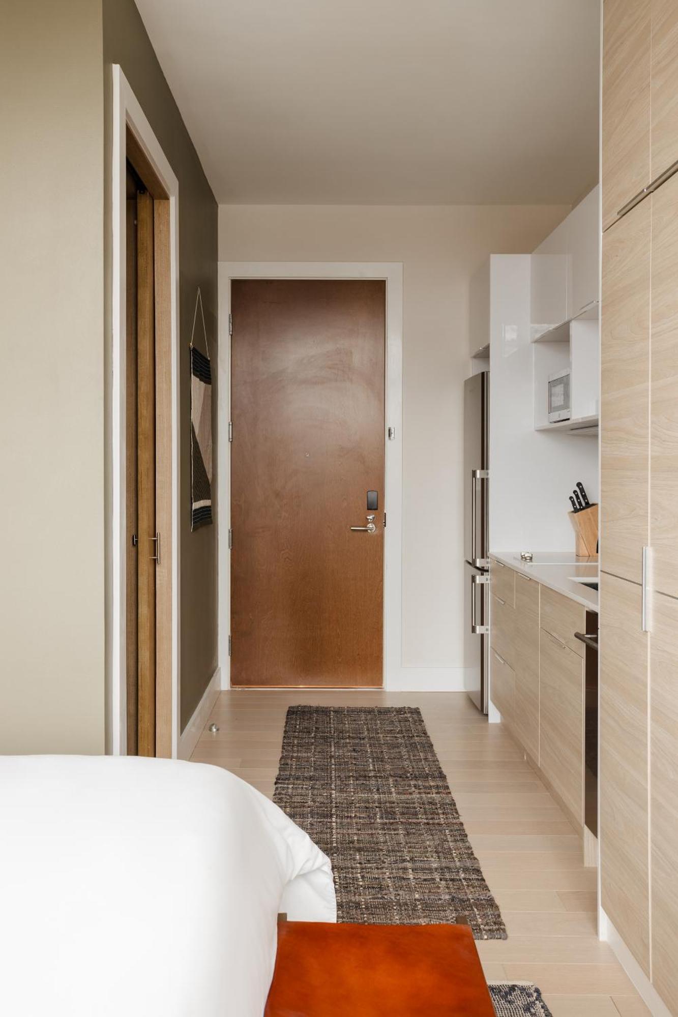 Sonder The Mint Aparthotel 3*